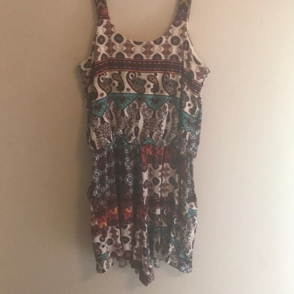 Aztec Design romper! - Picture 4 of 4